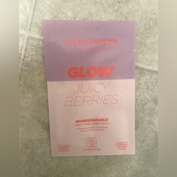 🆕 NEW✨ Vitamasques Bundle Glow Juicy Berries and Nourish Flower face Mask - Picture 2 of 5